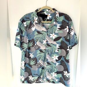Tropical Print Short Sleeve Shirt